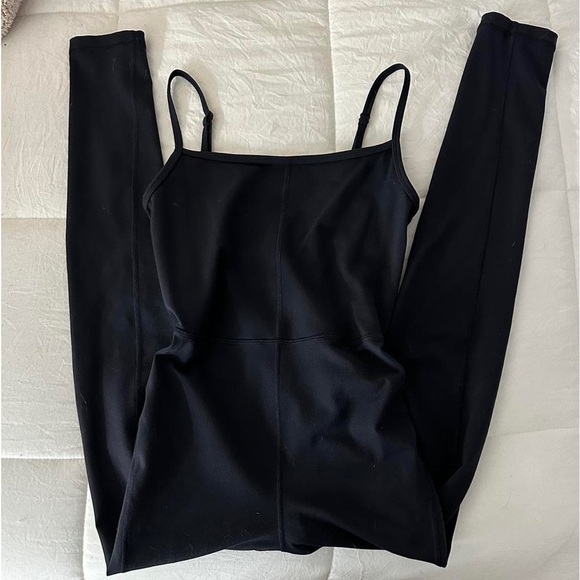 Aritzia wilfred feee jumpsuit romper onsie - Picture 1 of 7